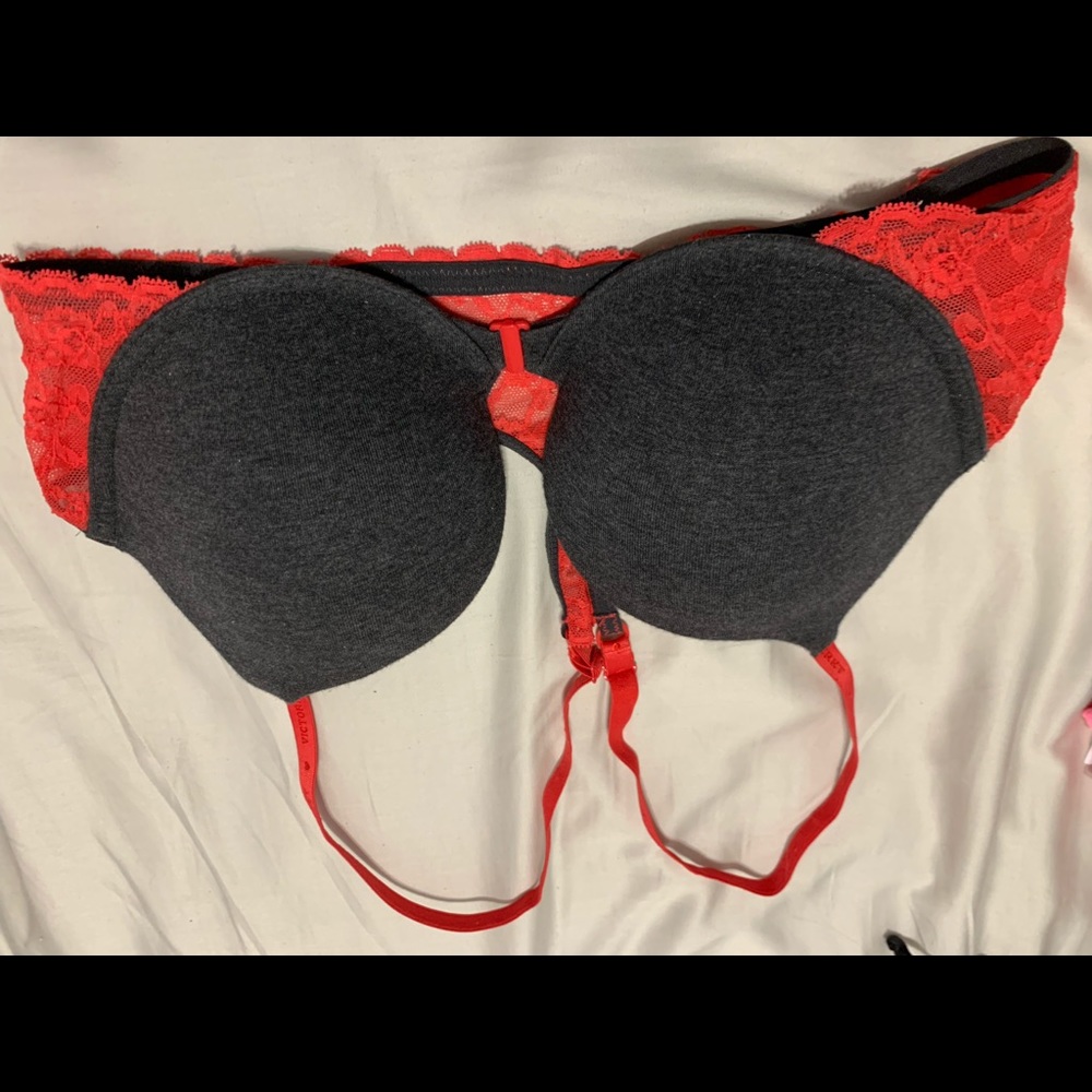 Victoria secret bra